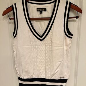 Eland White and Black Knit Vest